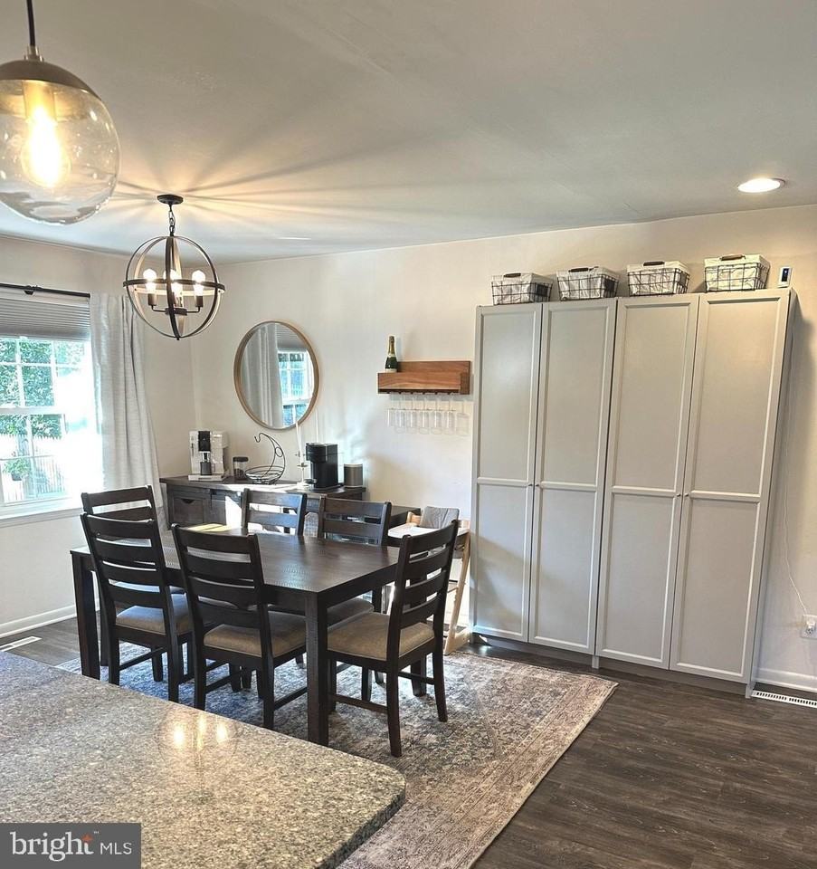 10202 Daventry Dr - Photo 7 of 21