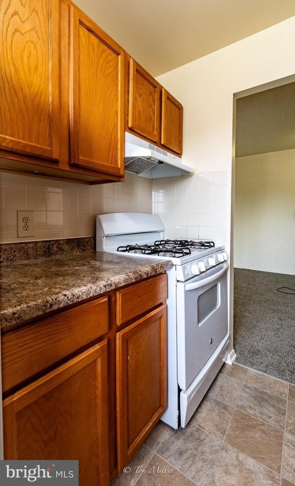 7412 Alvah Ave #F - Photo 7 of 21