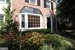 748 Azalea Dr - Photo 1 of 1