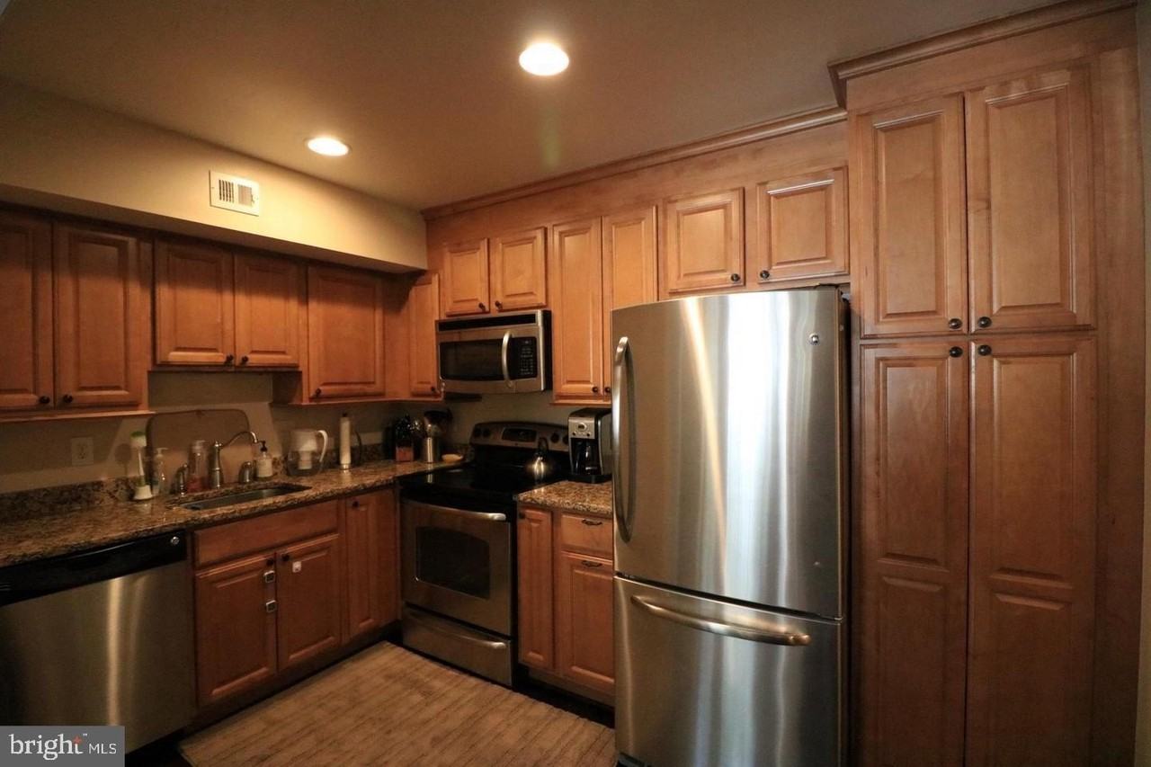 748 Azalea Dr #12-748 - Photo 2 of 30