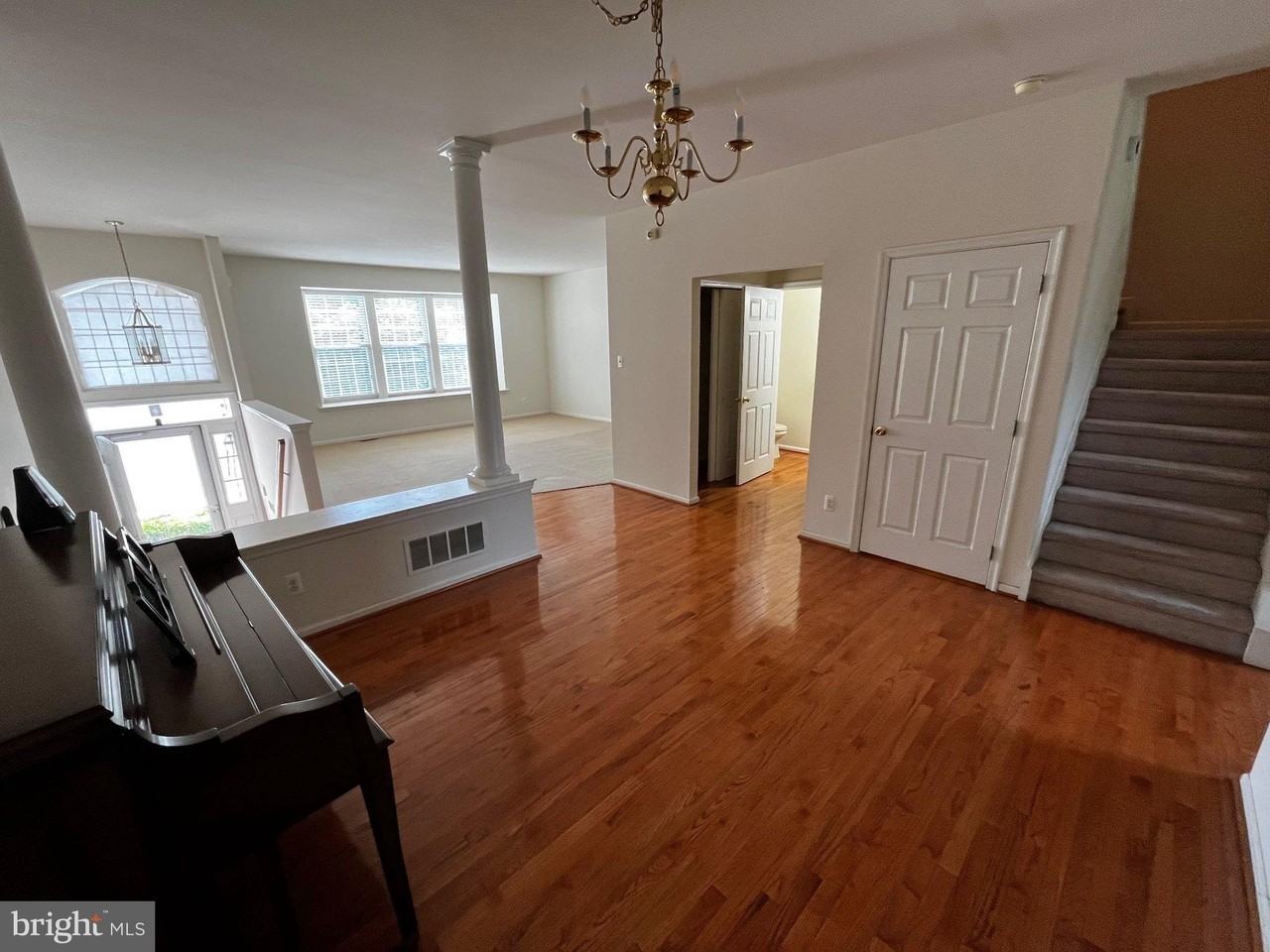 244 S Azalea Ct - Photo 3 of 12