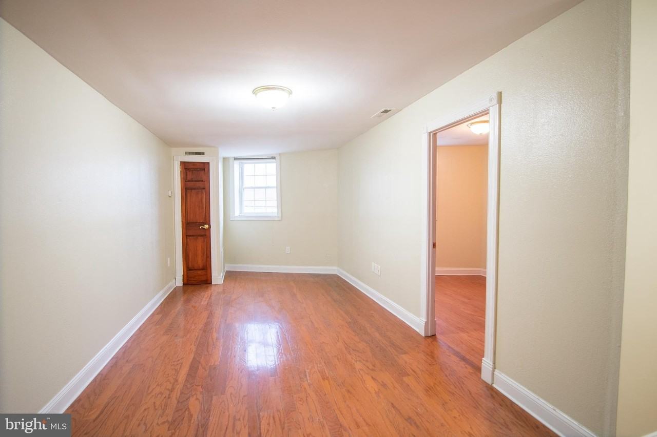 1124 E Passyunk Ave #4 - Photo 2 of 14