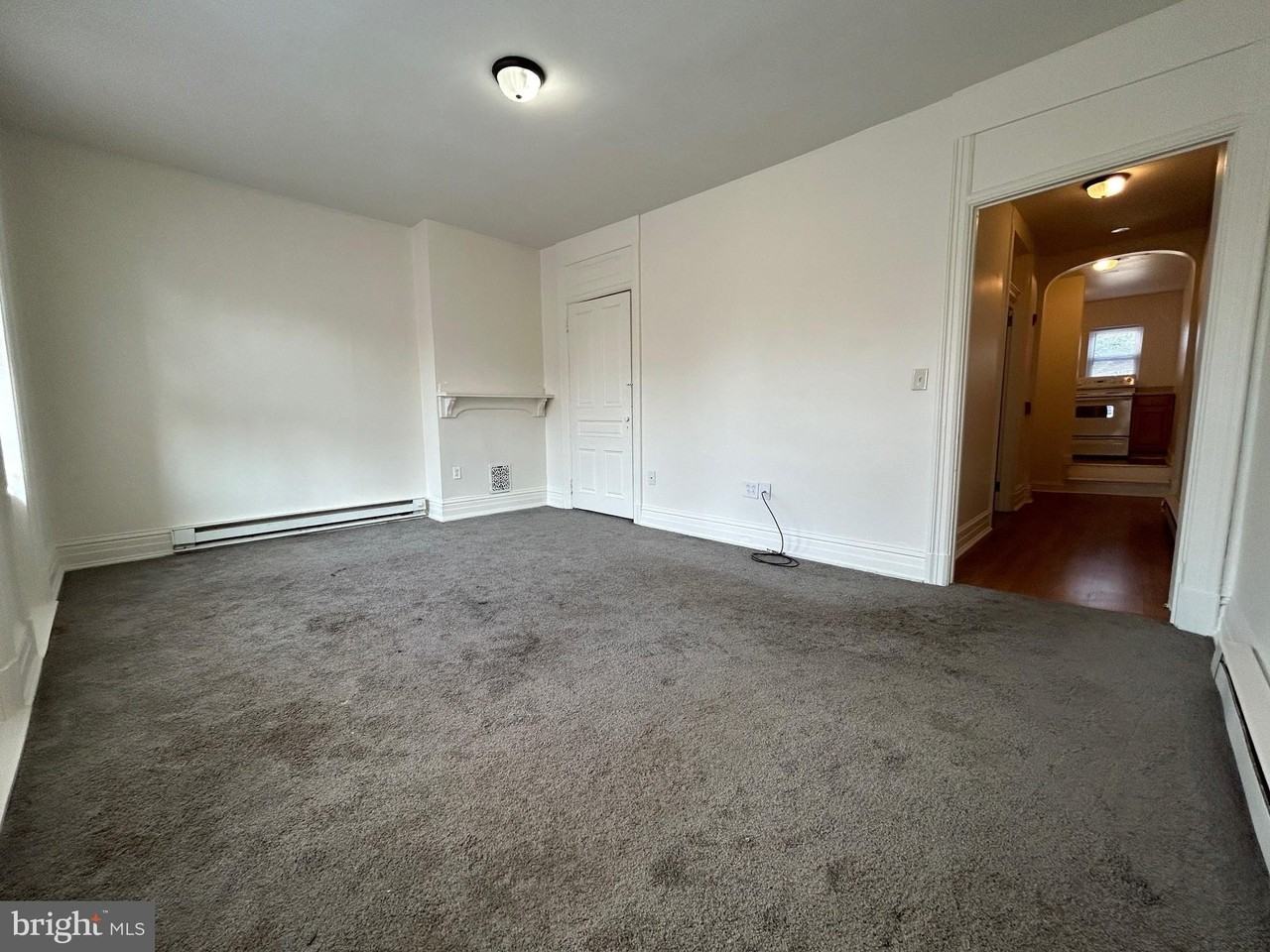 151 E Philadelphia St #E - Photo 2 of 7