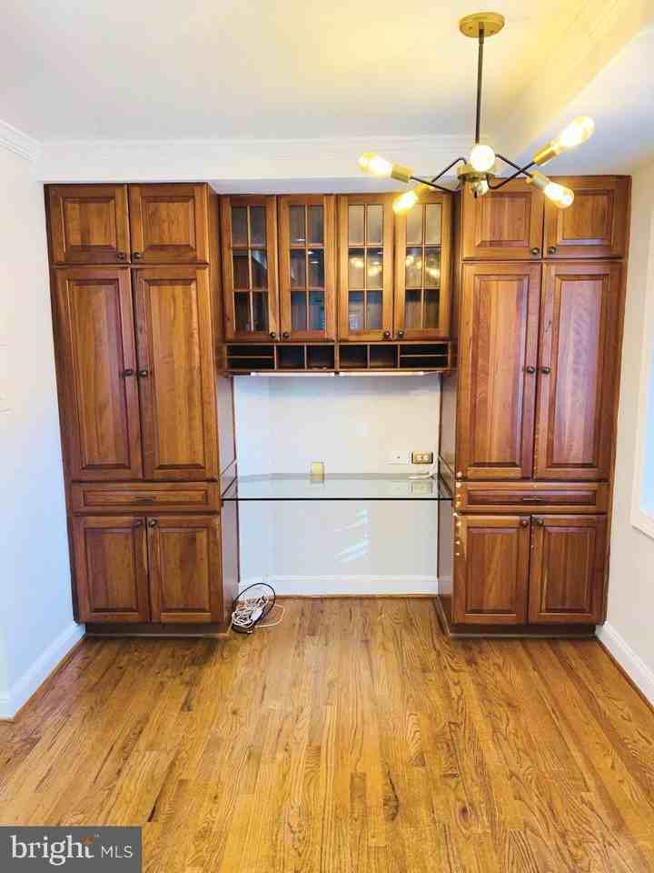 205 W Cameron Rd - Photo 6 of 21