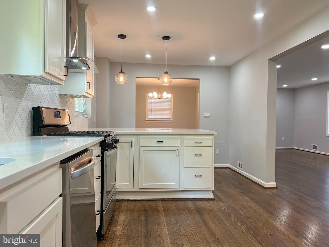 405 Wolftrap Rd Se - Photo 4 of 20