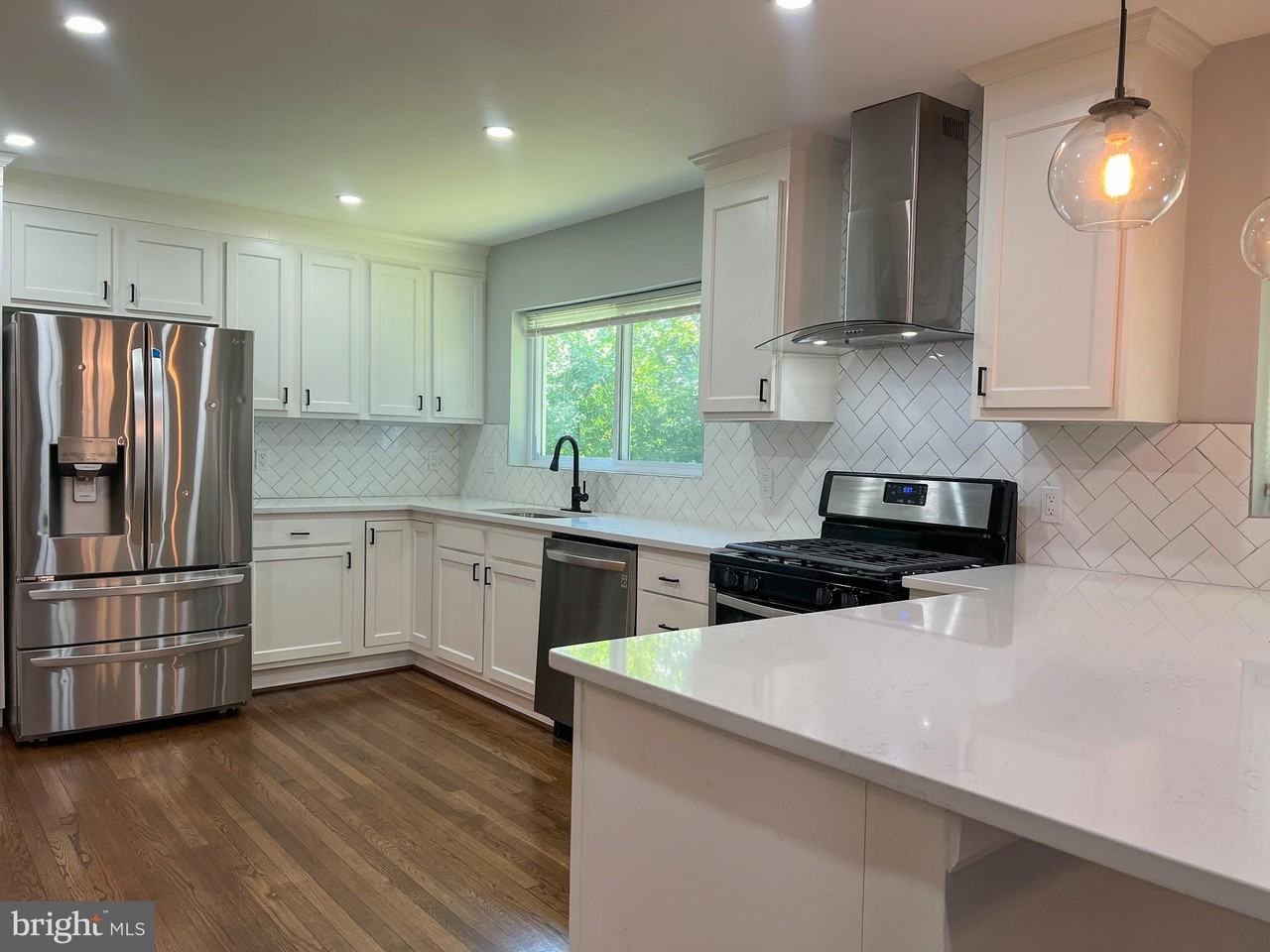 405 Wolftrap Rd Se - Photo 5 of 20