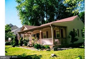 featured image of 1838 Lusby Pl