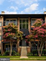 featured image of 206 Park Terrace Ct Se #38