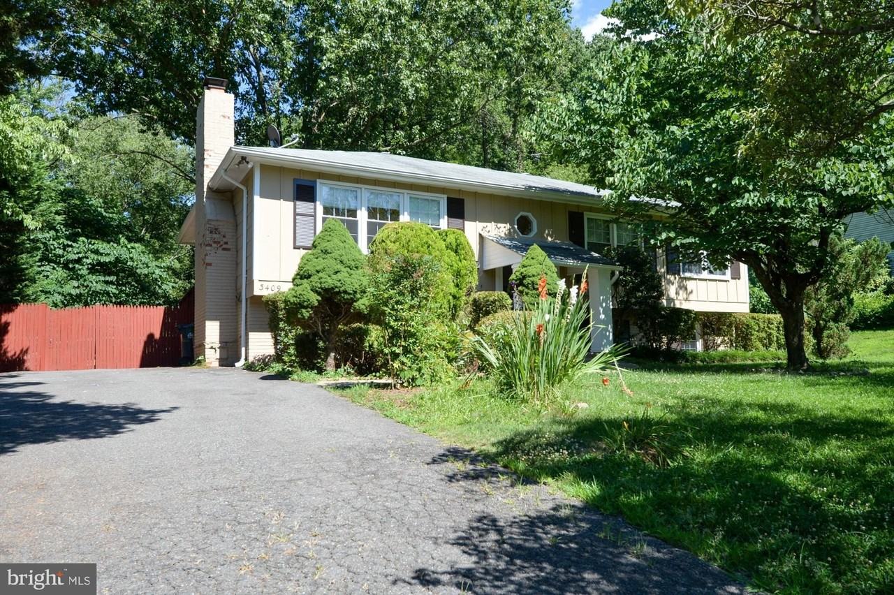 3409 Beverly Dr - Photo 2 of 48