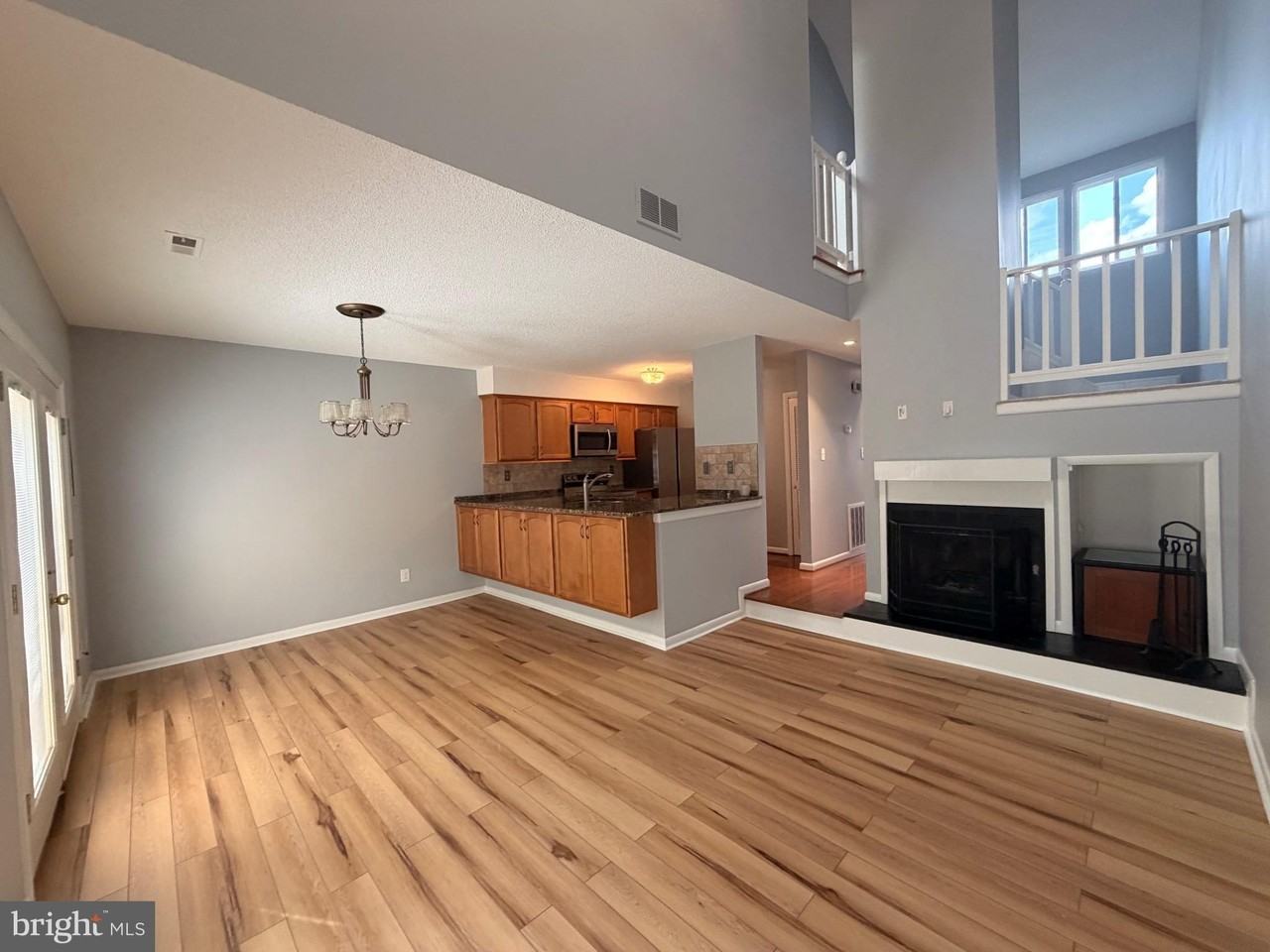 2629 Chancer Dr - Photo 6 of 21