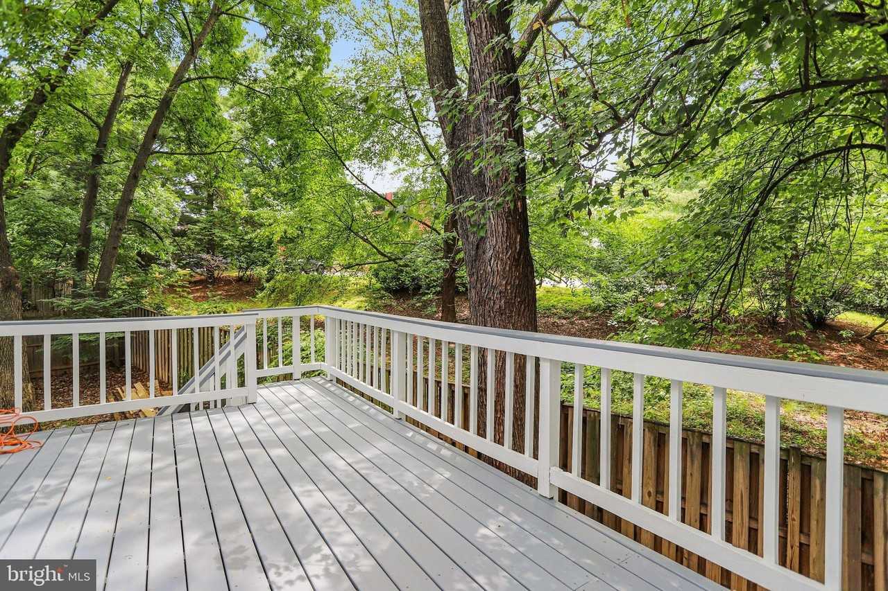 544 Rockbridge Dr Se - Photo 4 of 16