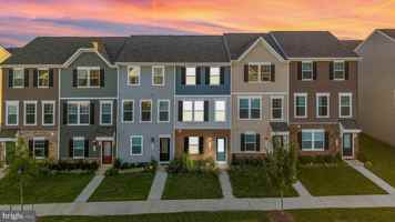 featured image of 62 Coolidge Ave