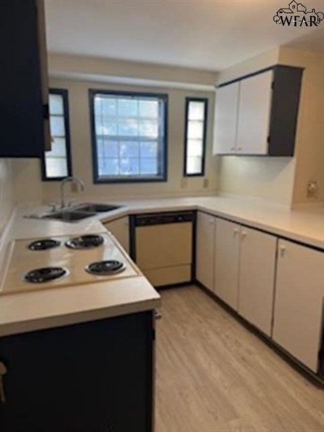1800 Lucile Ave #1-2 - Photo 4 of 11