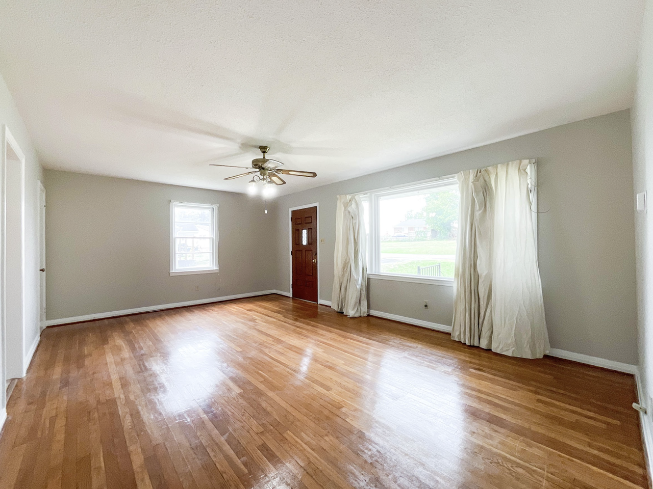 1834 Findlay St #1 - Photo 5 of 19