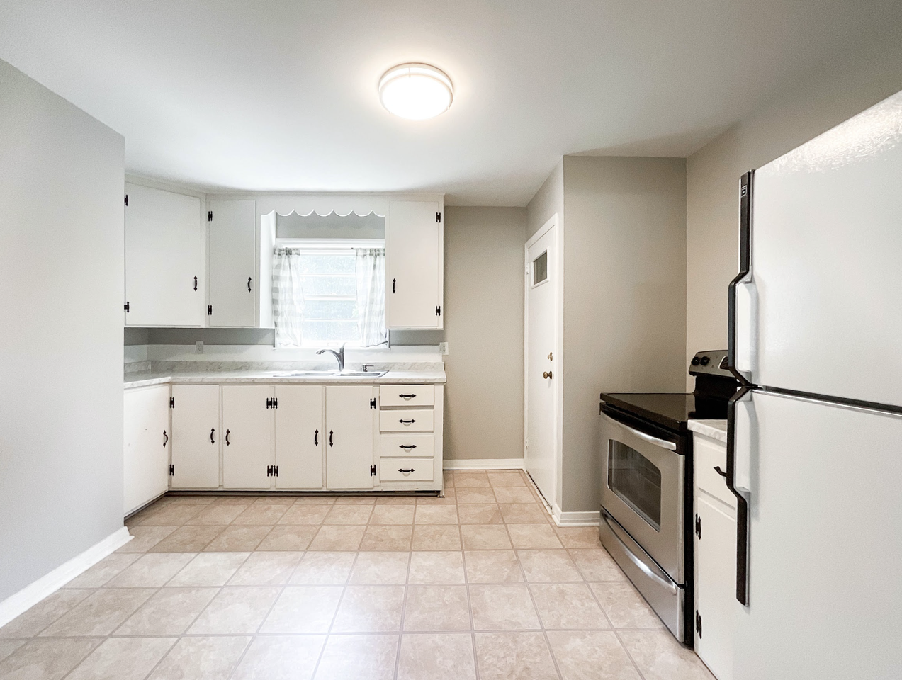 1834 Findlay St #1 - Photo 7 of 19