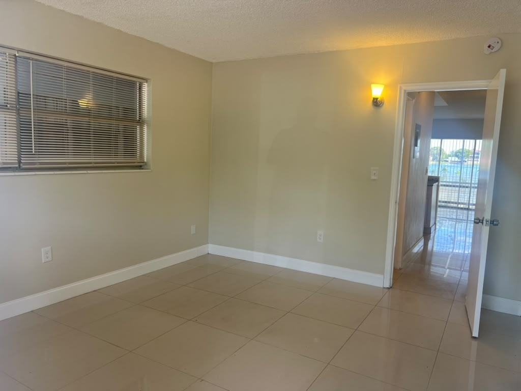 300 Northeast 191st StreetUnit 206 #206 - Photo 6 of 16