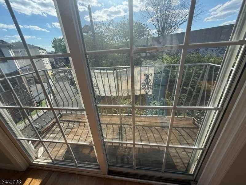 335 Broadway - Photo 2 of 14