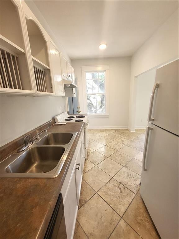 1103 3rd St ##A - Photo 4 of 10