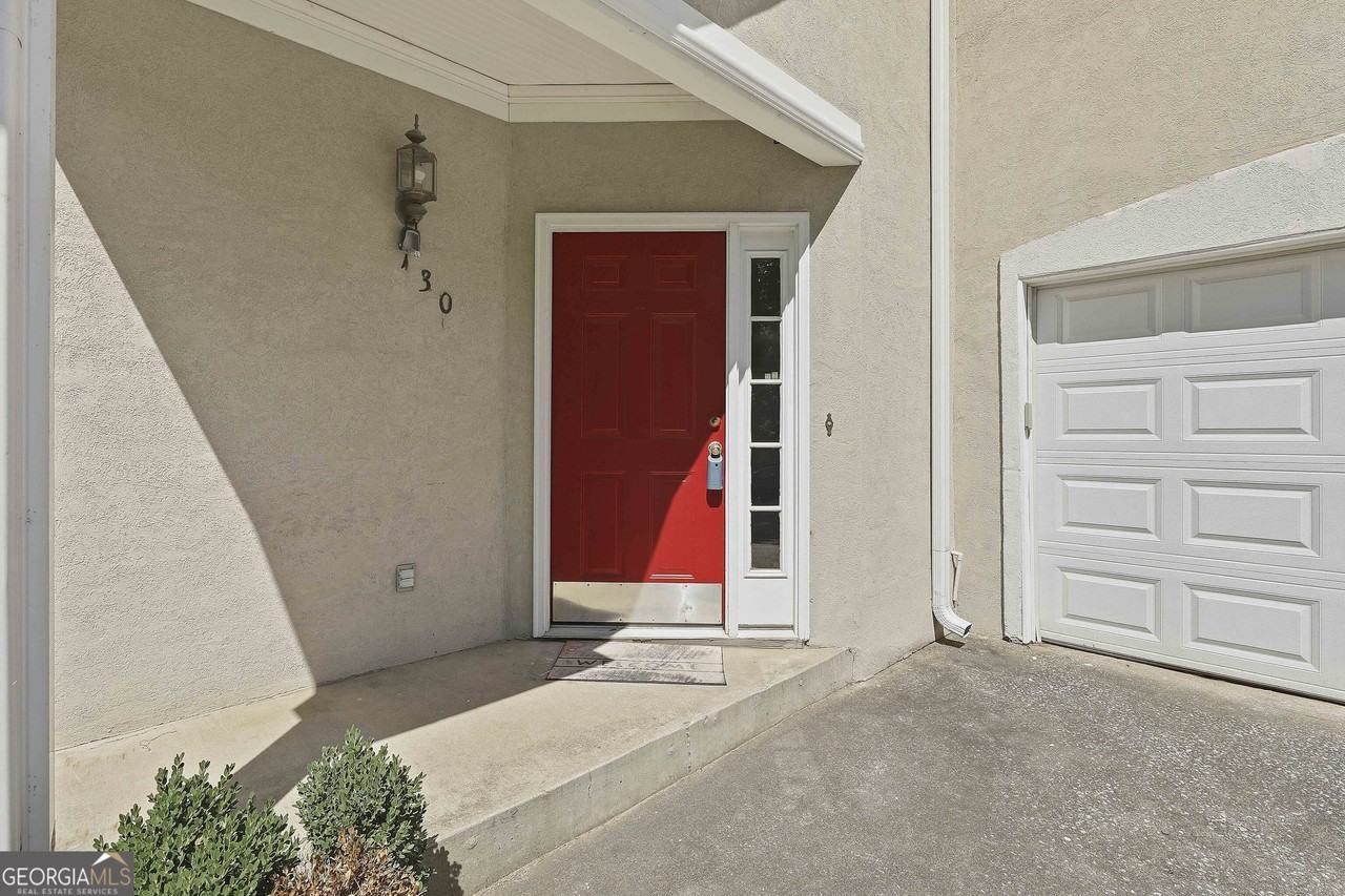 130 S Fairfield Dr - Photo 3 of 33