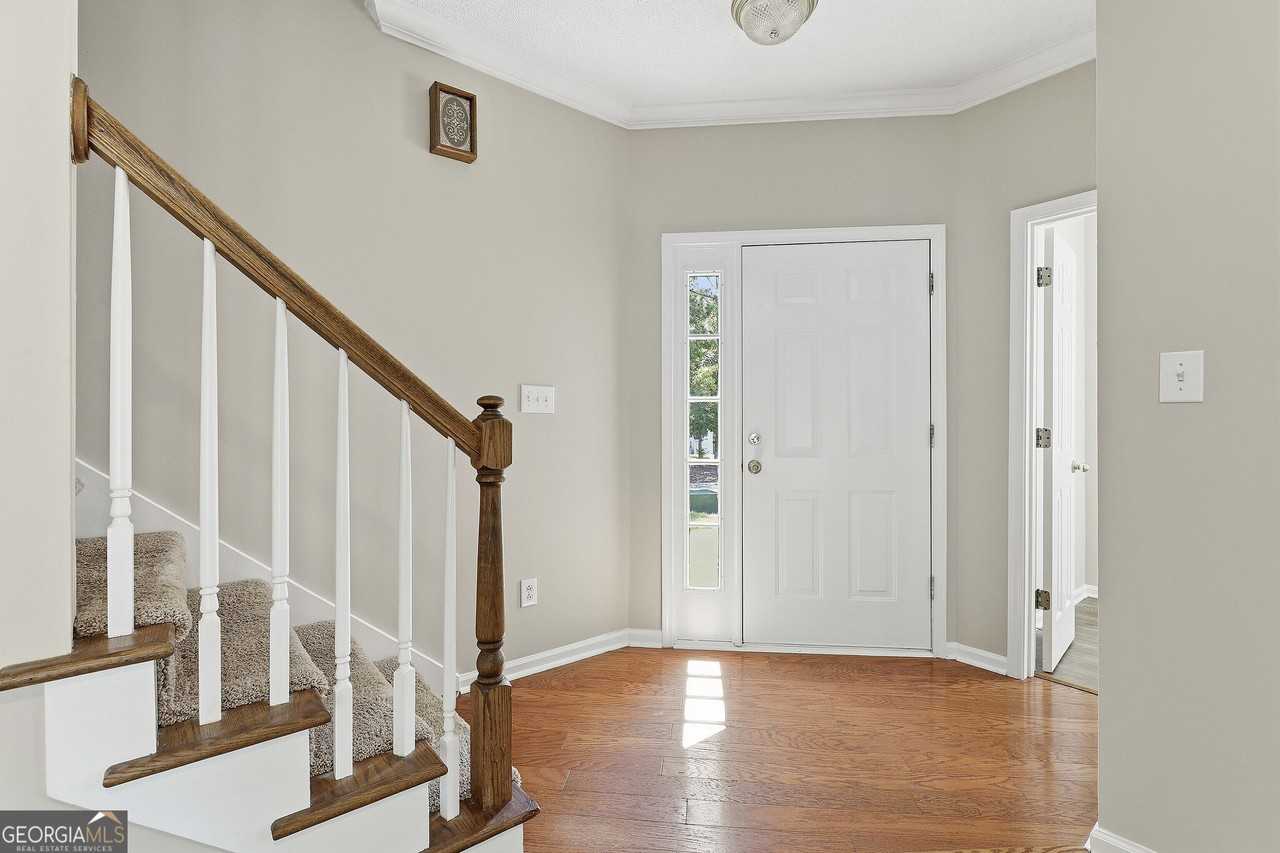 130 S Fairfield Dr - Photo 5 of 33