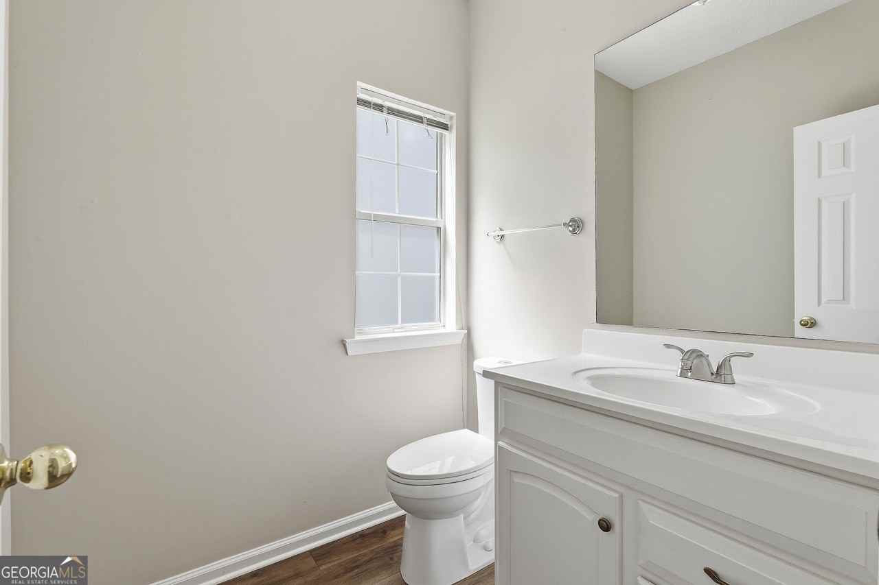 130 S Fairfield Dr - Photo 6 of 33