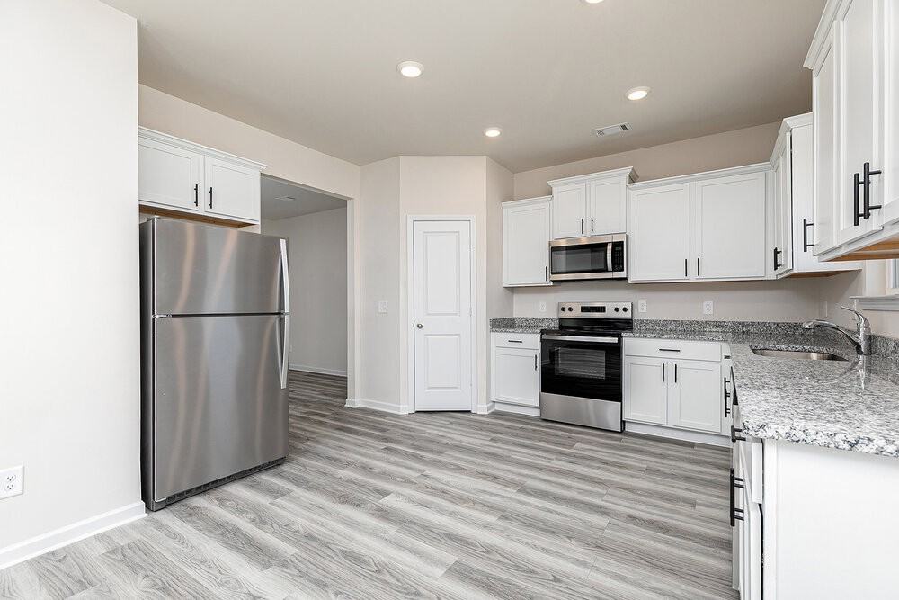 206 Katelyn Way - Photo 6 of 24