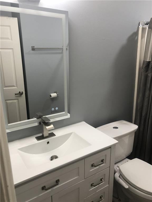 71 New England Ct - Photo 2 of 6