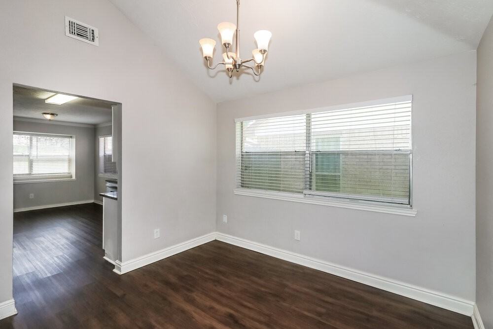 19411 Winding Branch Dr - Photo 5 of 14