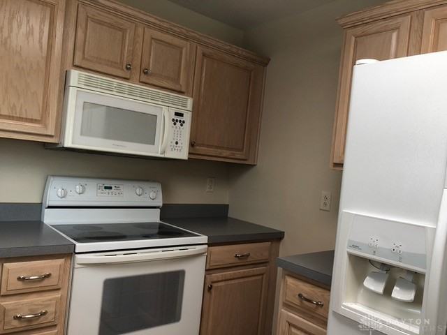 31 Knollview Ct - Photo 3 of 33