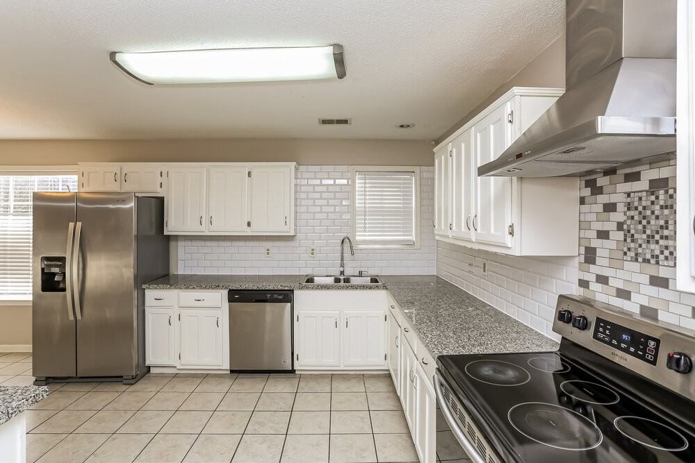 2729 Fletcher Crest Cv - Photo 7 of 17