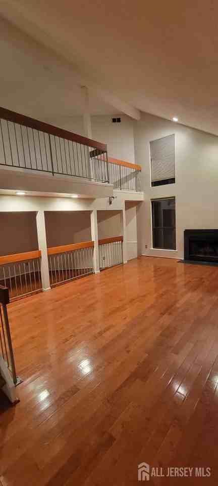 24 Cotoneaster Ct - Photo 3 of 18