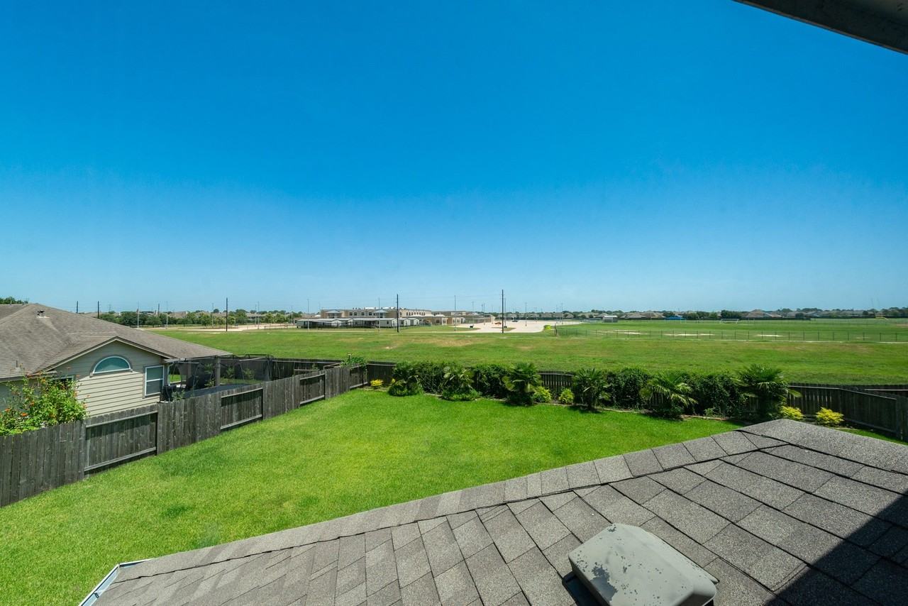 26302 Fox Ridge Ln - Photo 7 of 35