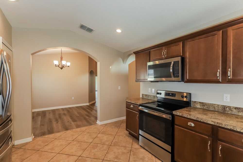 1817 James Towne Ln - Photo 7 of 16