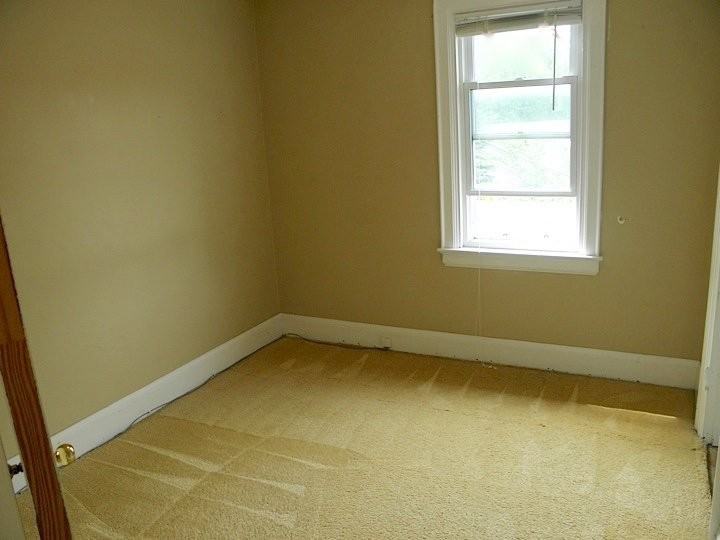 16 Park St - Photo 5 of 9