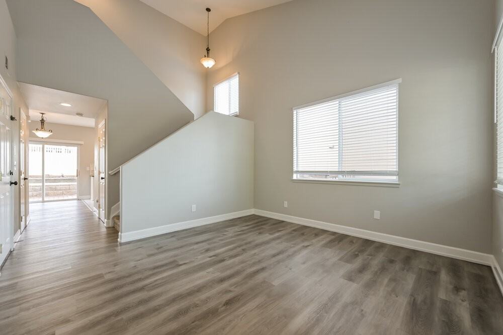 5065 Pelican St - Photo 4 of 17