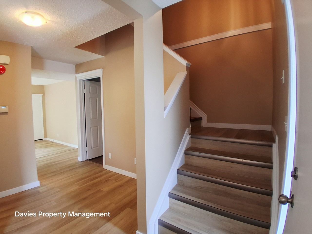 636 Saddleback Road NW - Photo 5 of 21