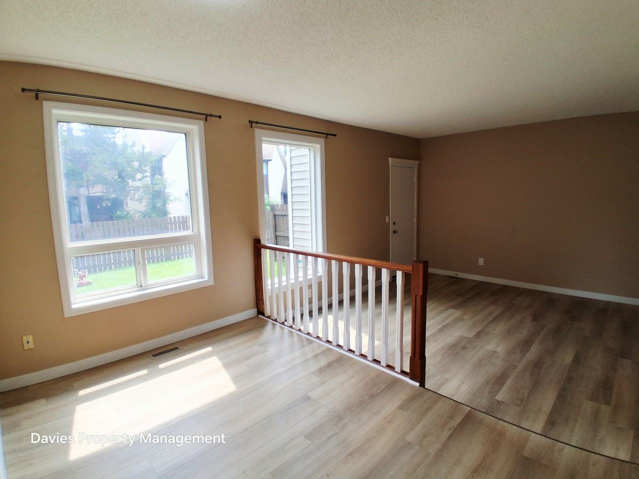 636 Saddleback Road NW - Photo 7 of 21