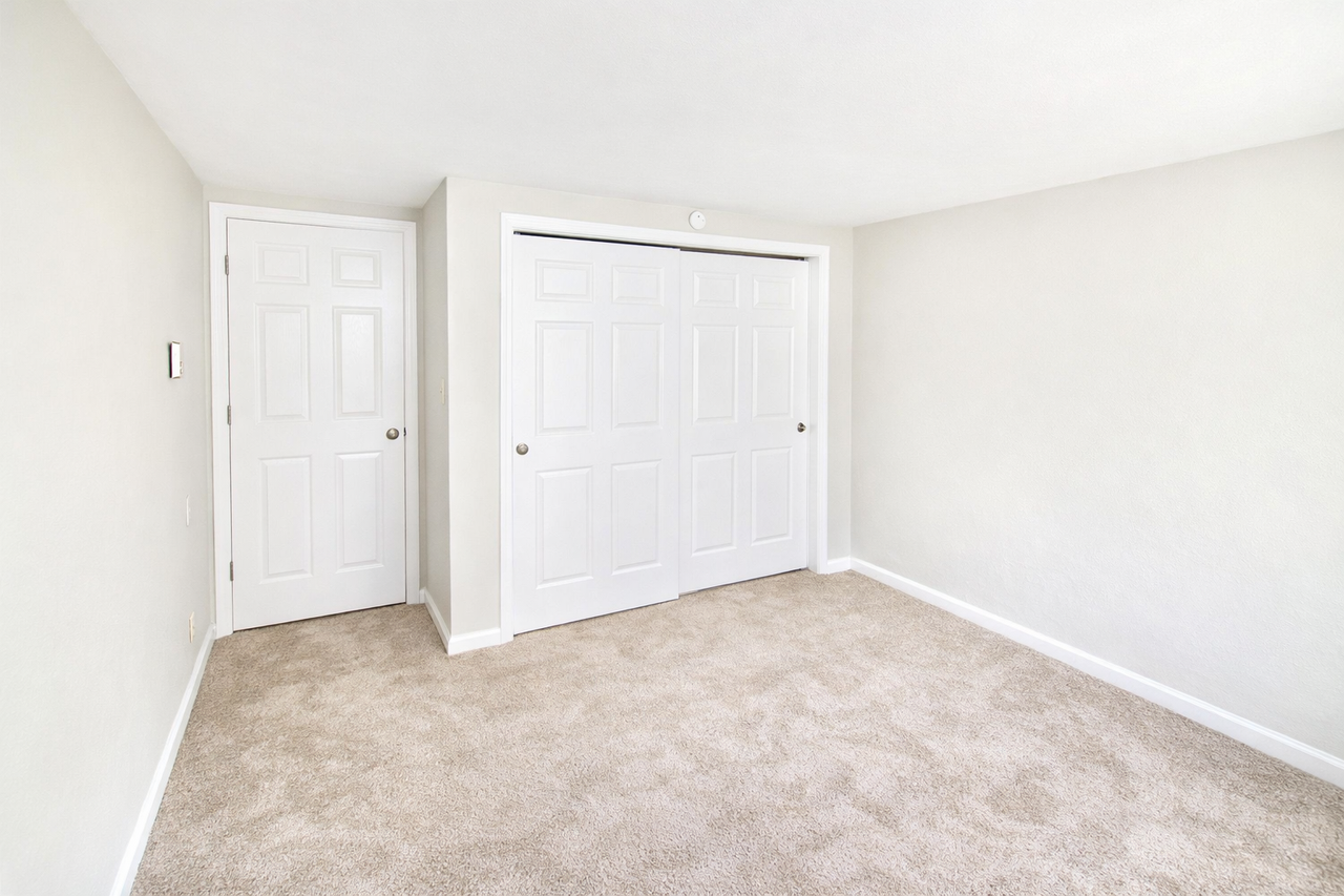 430 Park Manor Pl #430 - Photo 5 of 9