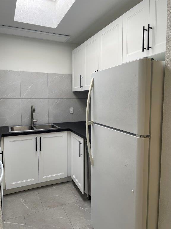 682 Gibsons Way - Photo 6 of 13
