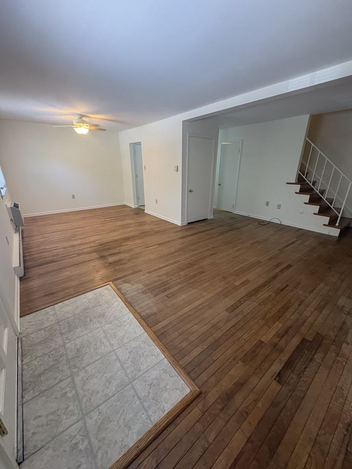 1116 Wayne Ave #1116 - Photo 4 of 19