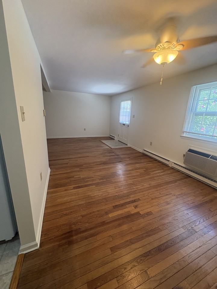 1116 Wayne Ave #1116 - Photo 5 of 19