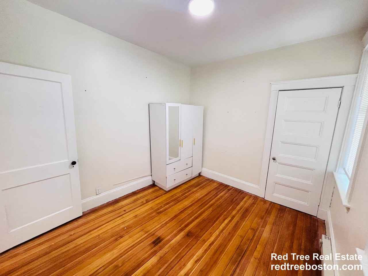 1725 Commonwealth Ave #2 - Photo 6 of 12