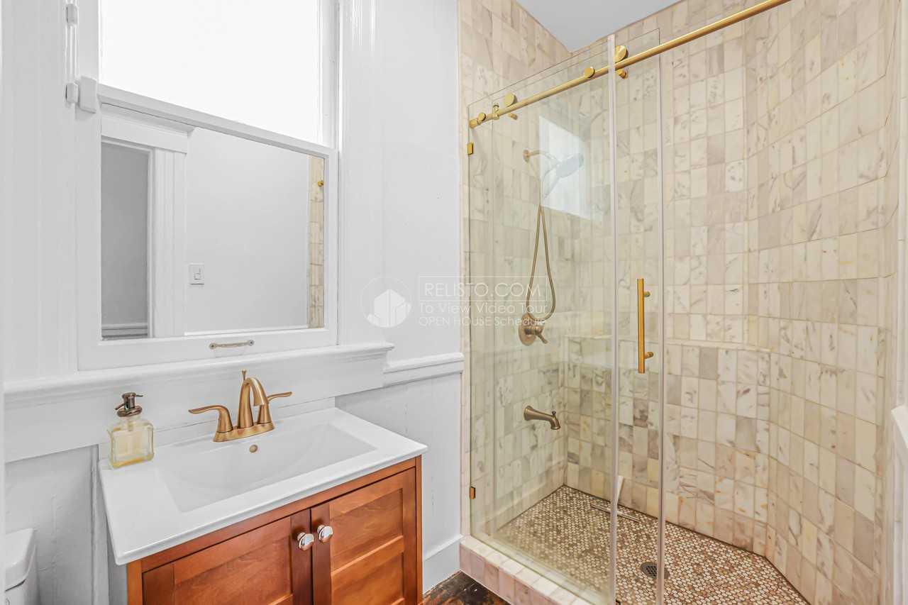 1353 Minna St - Photo 7 of 13