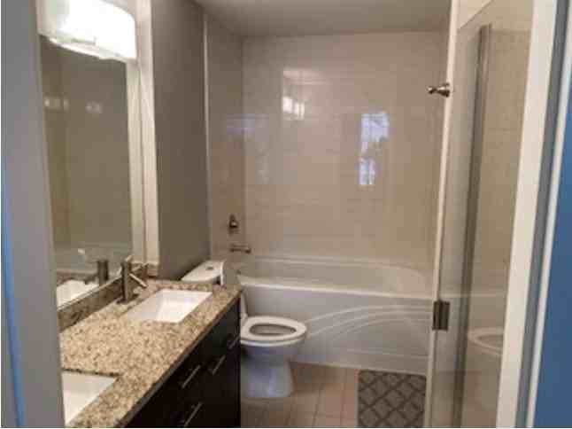 2970 King George Blvd - Photo 3 of 21