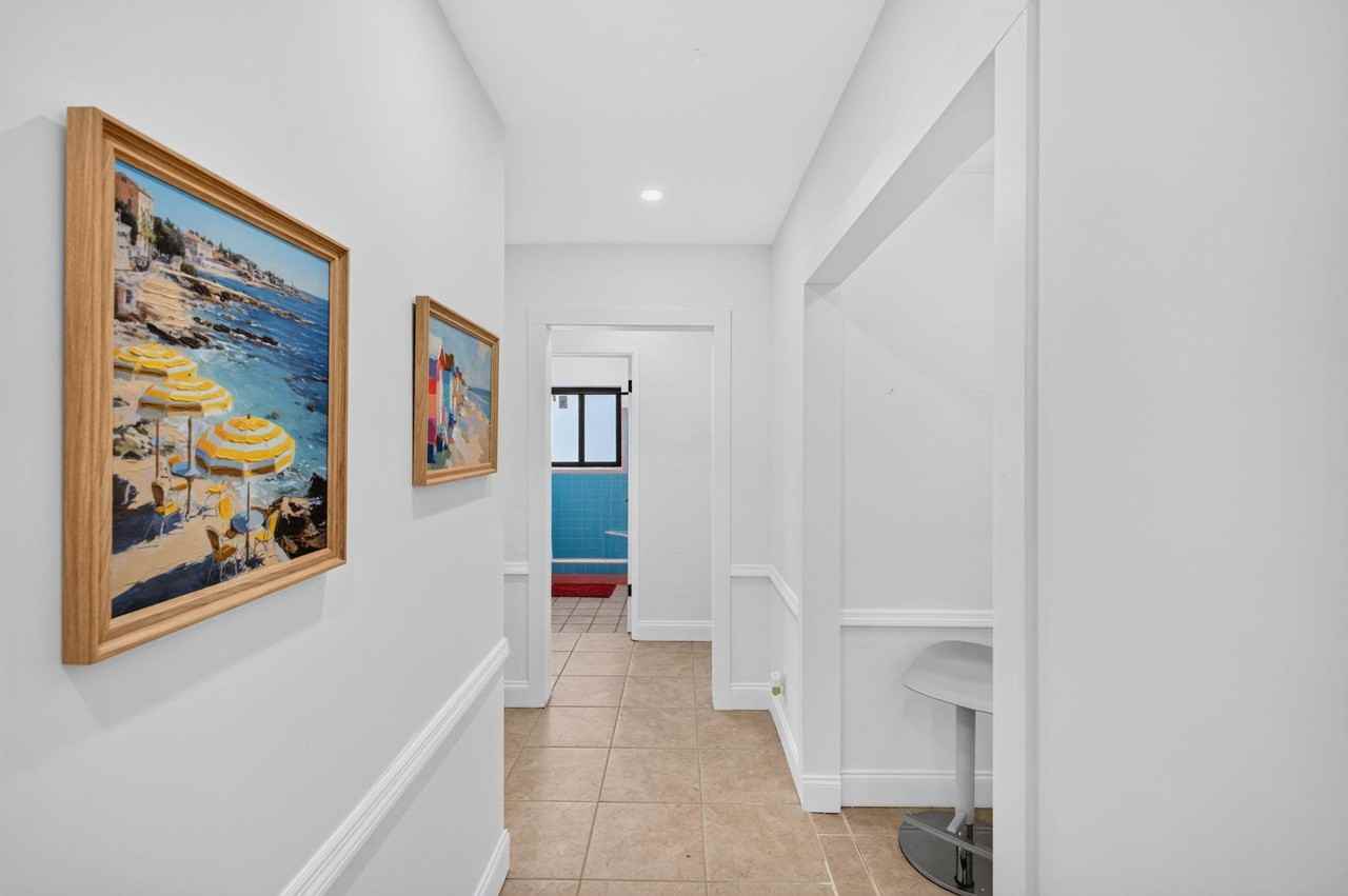 Se 21st St - Photo 6 of 15