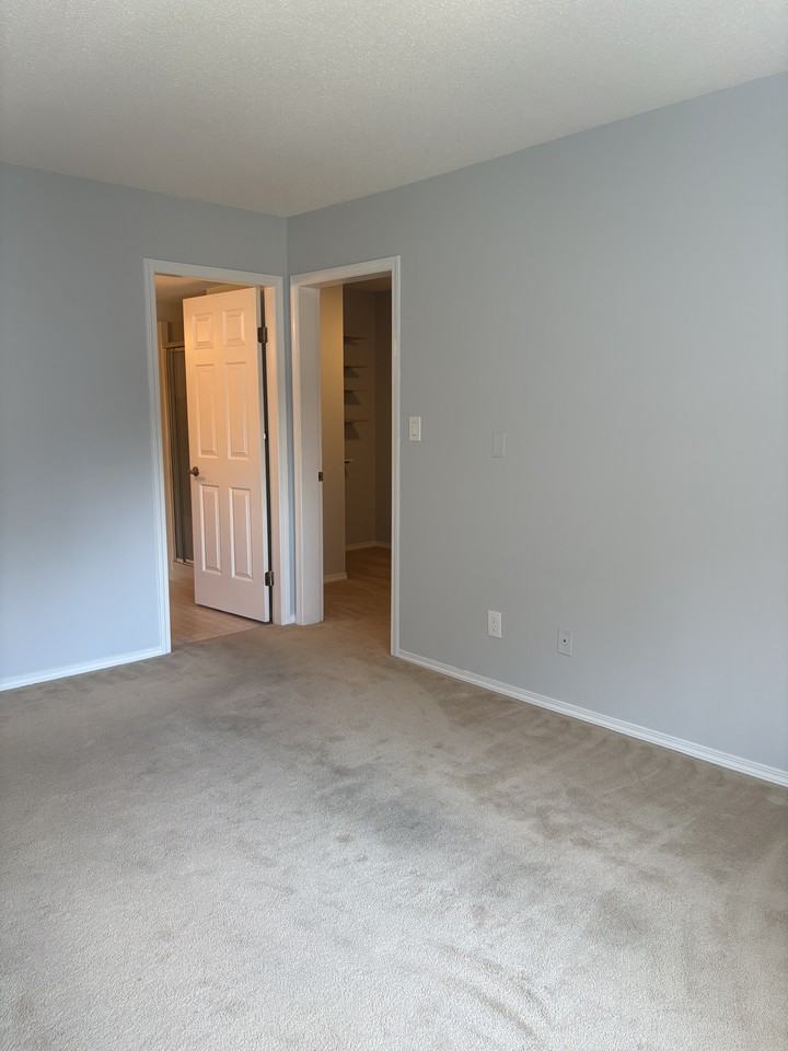 2425 Church Street #307 - Photo 7 of 24