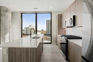 featured image of 4611 N Broadway St #3-3PH