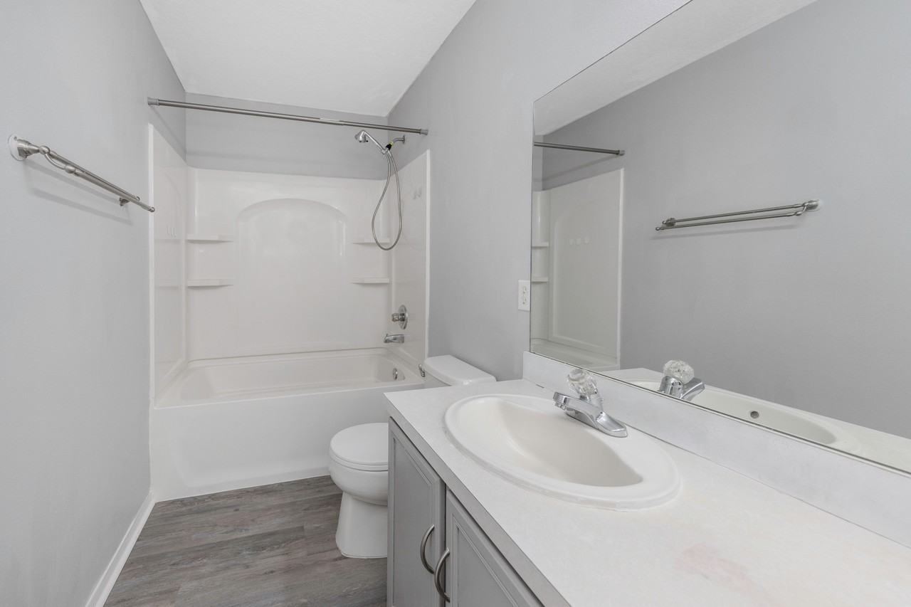 12107 Fern Haven Ave #1 - Photo 6 of 46