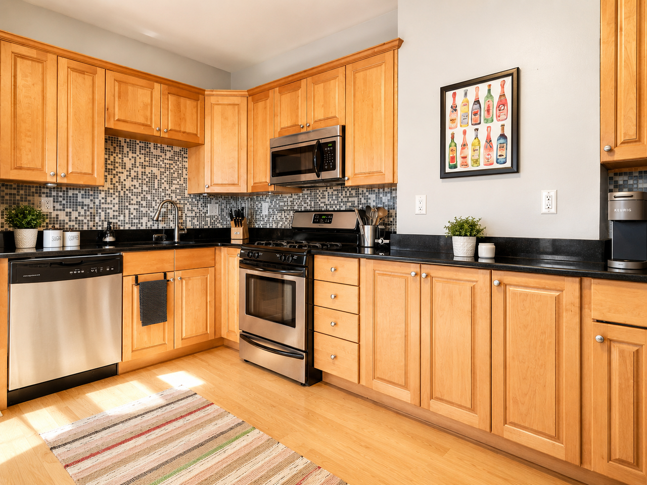 192 Tudor St #2 - Photo 6 of 16