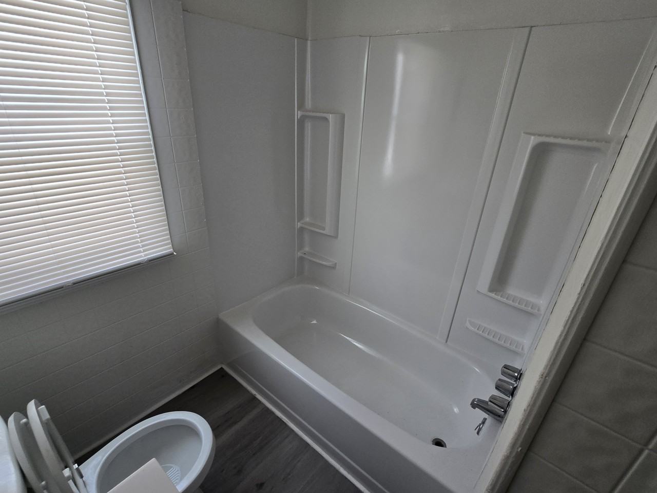 16404 Lotus Dr #1 - Photo 7 of 13